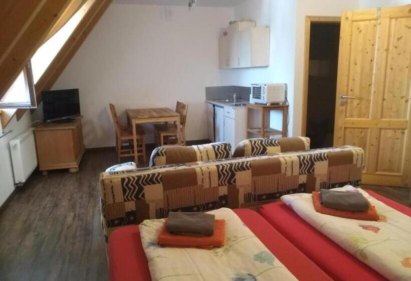 Люкс, Gasthaus Dollinger