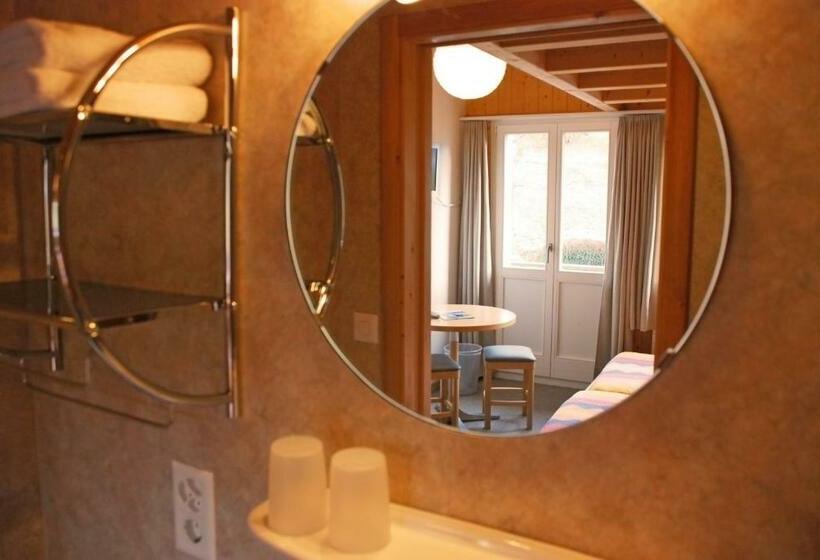 Quarto Familiar, Alpenblick