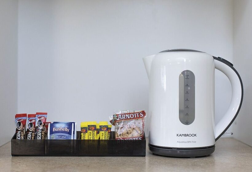 Camera Deluxe, Reef Gateway