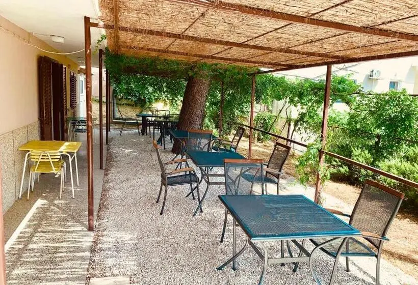 スタンダード４人部屋, Villa Sanja