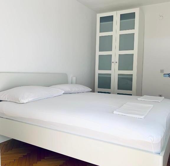 غرفة قياسية رباعية, Villa Sanja