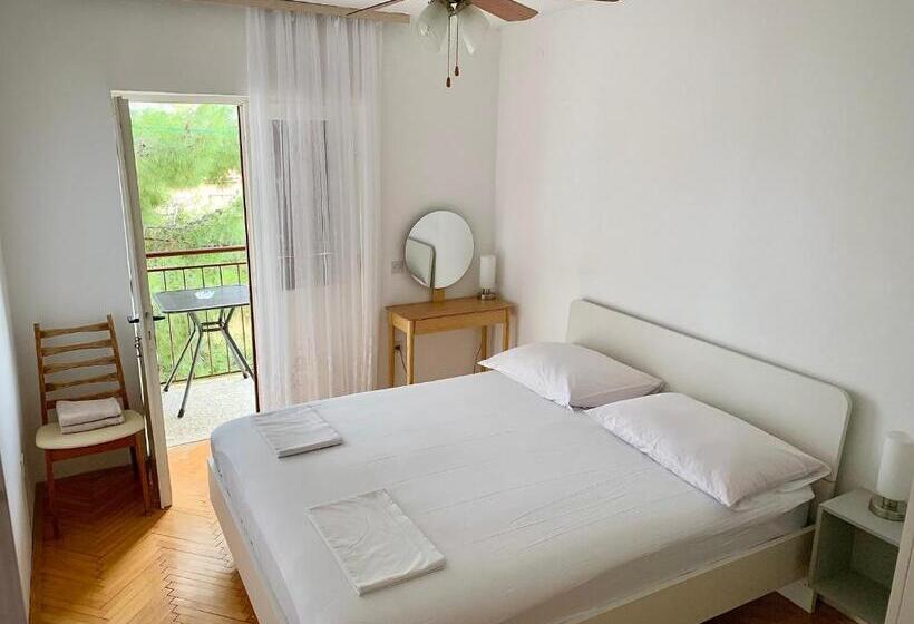 غرفة قياسية رباعية, Villa Sanja