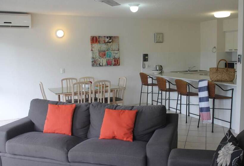 1 Bedroom Apartment River View, Regatta Noosa