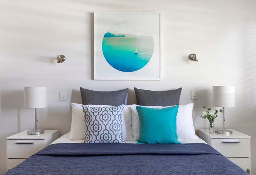 2 Bedrooms Apartment River View, Regatta Noosa