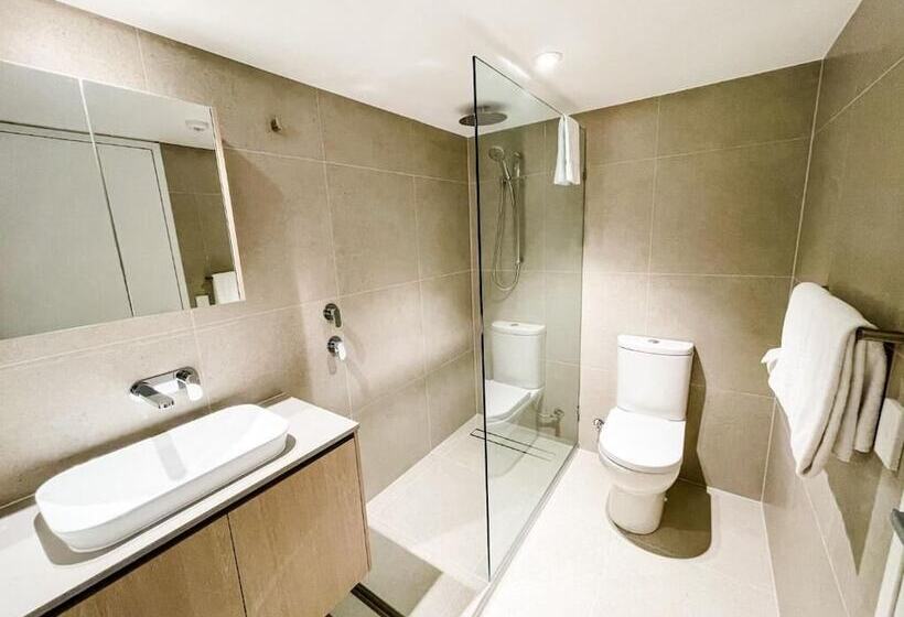 1 Bedroom Apartment River View, Regatta Noosa