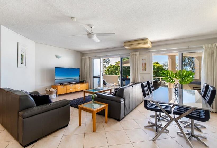 2 Bedrooms Apartment River View, Regatta Noosa