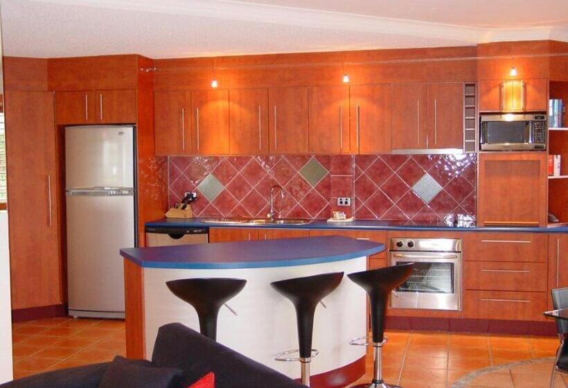 带3个卧室的公寓, Regatta Noosa