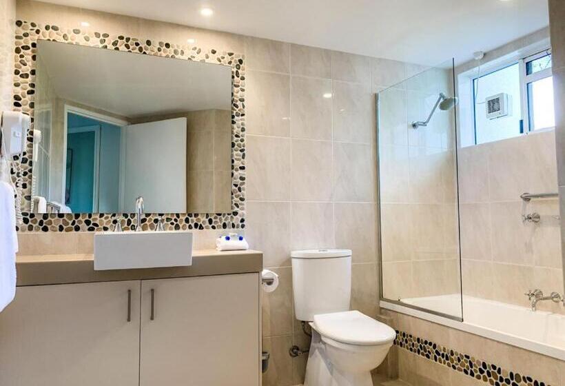 家庭公寓, Regatta Noosa