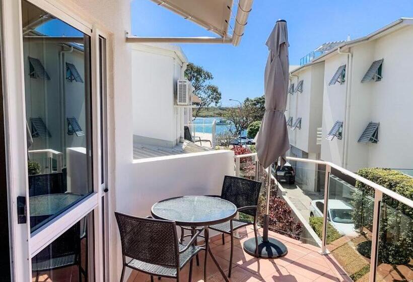 带2个卧室的公寓, Regatta Noosa