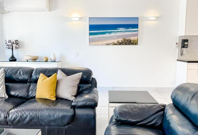 1 Bedroom Apartment River View, Regatta Noosa