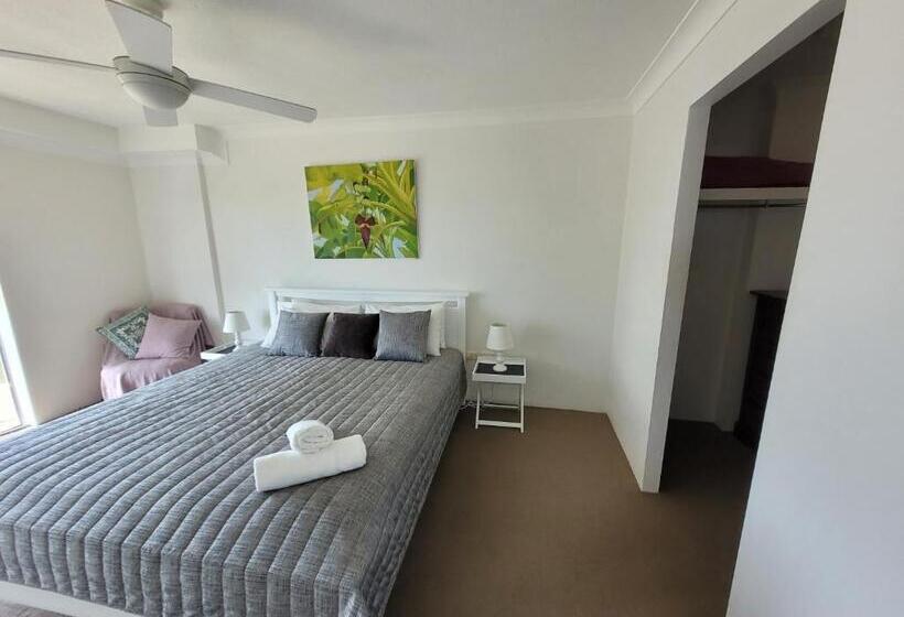 شقة غرفتين مطلة على البحر, Surfers Chalet