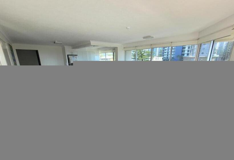 شقة غرفتين مطلة على البحر, Surfers Chalet