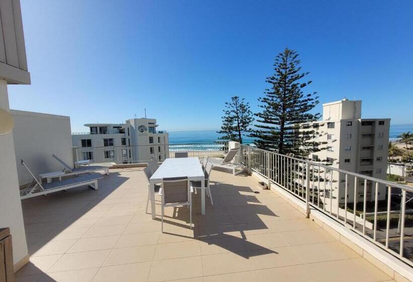 شقة دور أخير غرفة نوم واحدة, Surfers Chalet