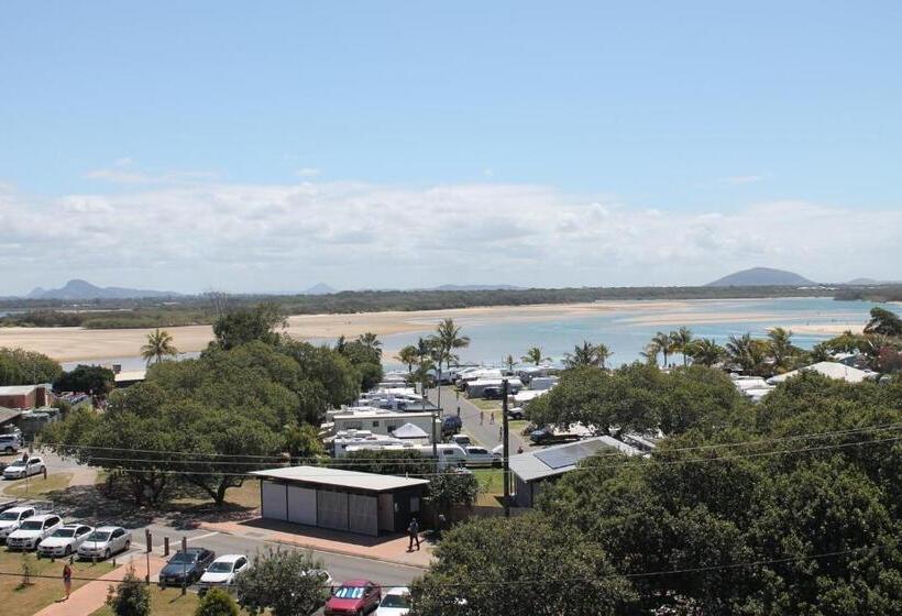 2 Bedroom Apartment with Views, The Dunes Cotton Tree