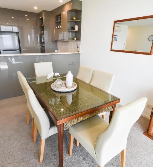 2 Bedroom Apartment with Views, The Dunes Cotton Tree