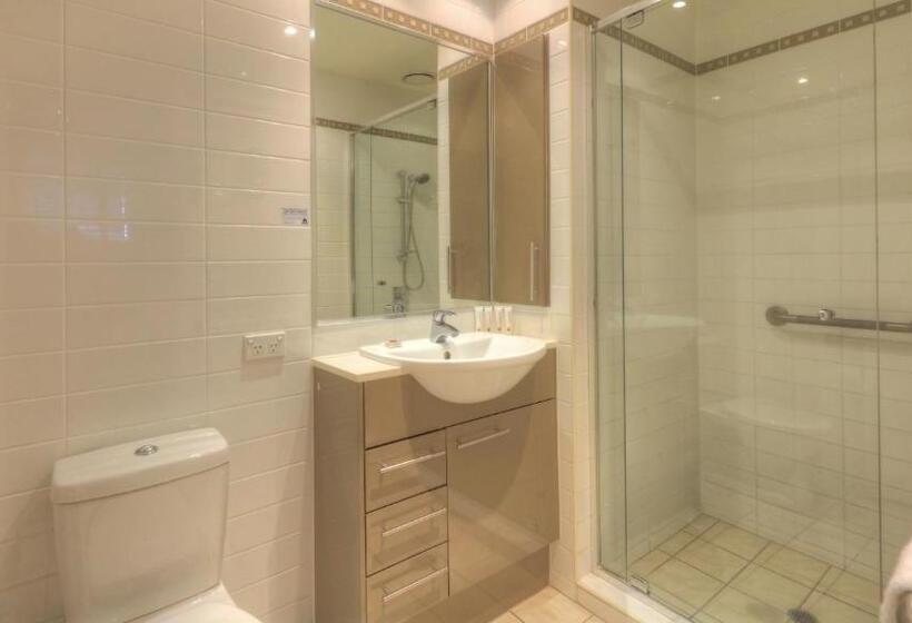 2 Bedroom Apartment with Views, The Dunes Cotton Tree