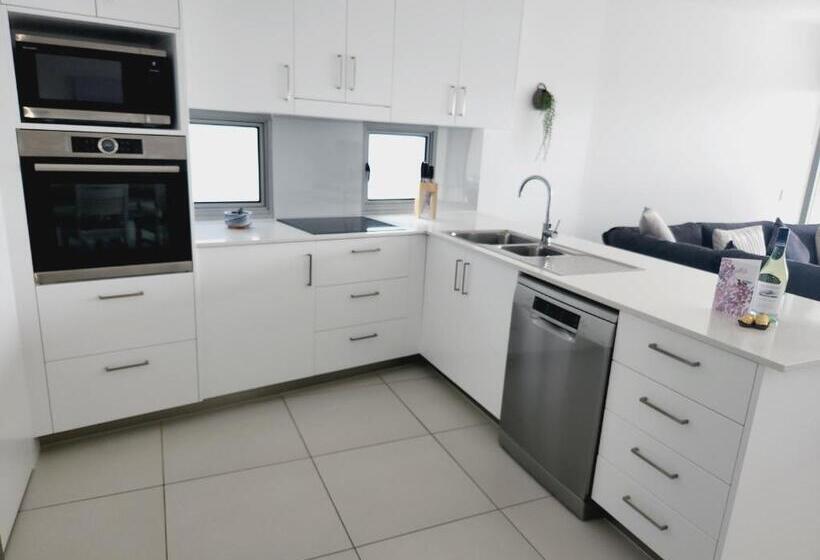 آپارتمان 2 خوابه, The Dunes Cotton Tree