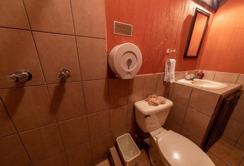 اتاق استاندارد یک نفره, 7 Orejas