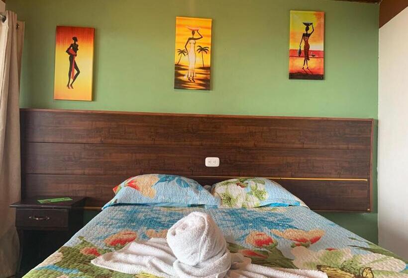 バス共有のスタンダードルーム, Cabinas Vista Al Golffo