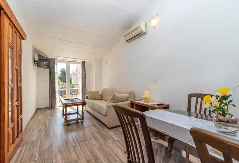 带1个卧室的公寓, Apartments Orbanić