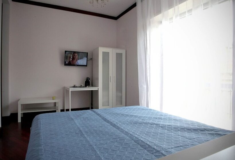 اتاق استاندارد, Clorinda S Rooms