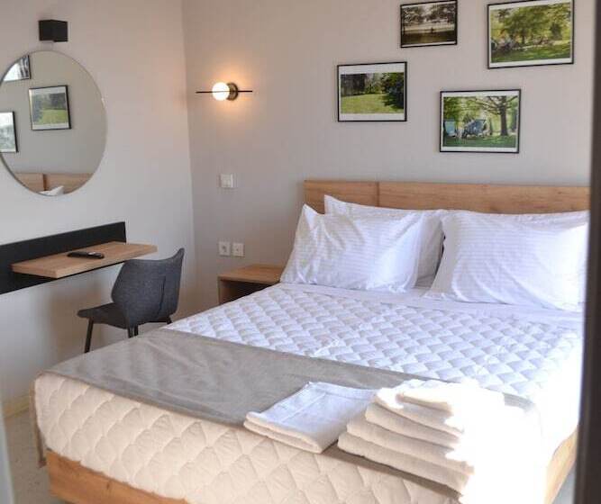 スタンダードルーム, Athens Iris