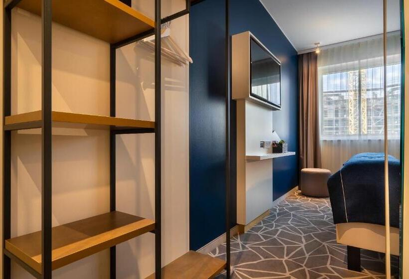 스탠다드 룸, Holiday Inn The Niu, Ridge Halle Central Station, An Ihg