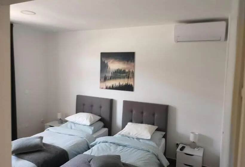 スタンダードルーム, Marko Airport Rooms