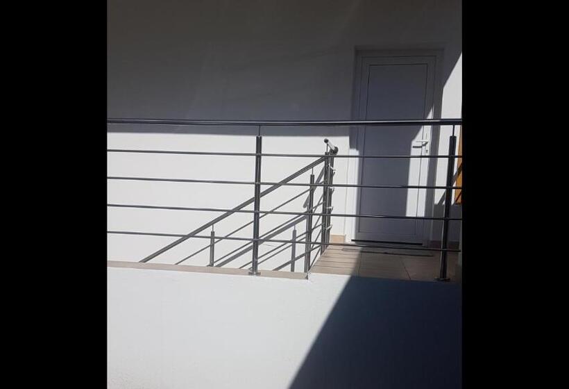 غرفة قياسية, Marko Airport Rooms