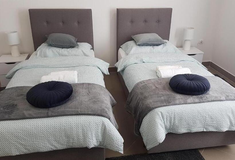 غرفة قياسية, Marko Airport Rooms