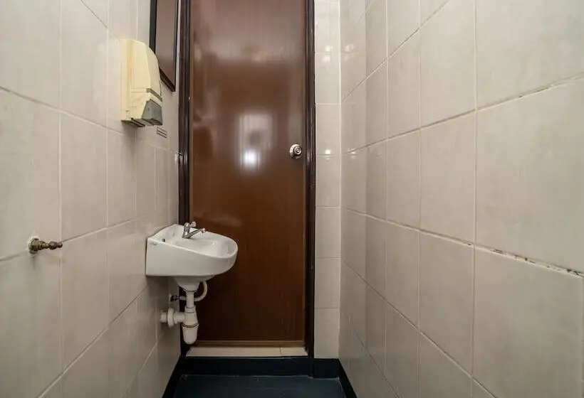 سوییت خانوادگی, Rest & Go Hotel Klang By Oyo Rooms