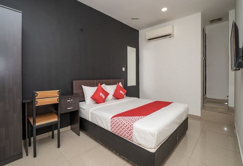 חדר דלוקס, Rest & Go Hotel Klang By Oyo Rooms