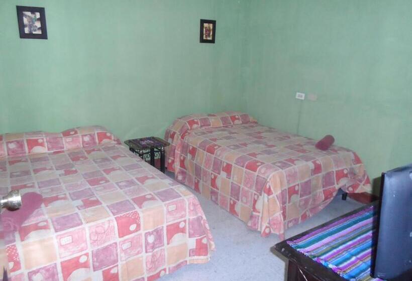 اتاق استاندارد, Casa Landivar