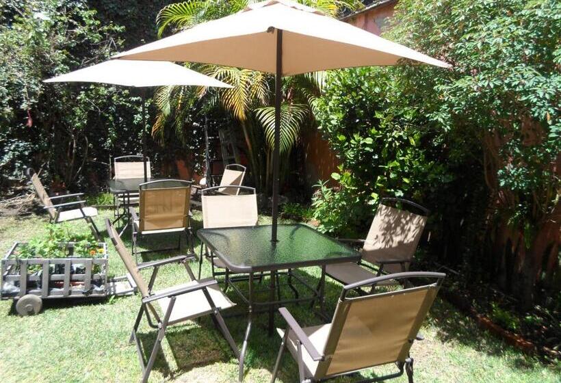 اتاق استاندارد, Casa Landivar