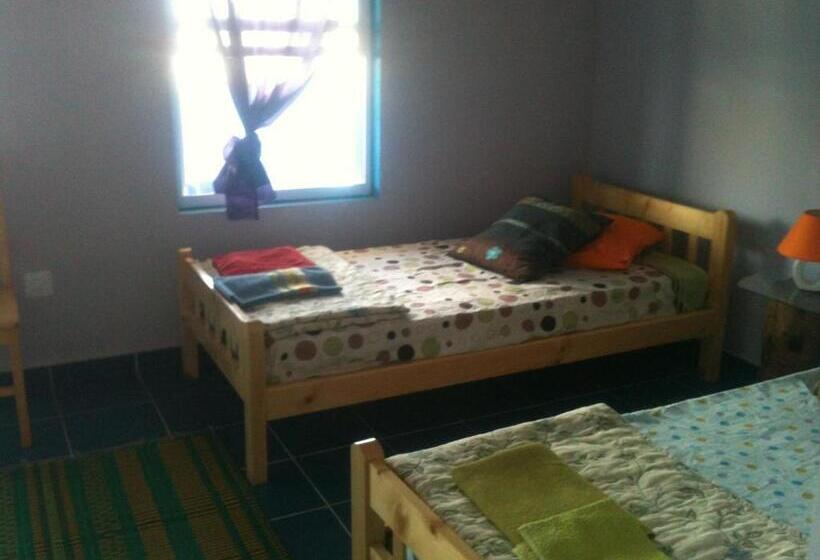 اتاق استاندارد سه نفره, Djabraba S Eco Lodge