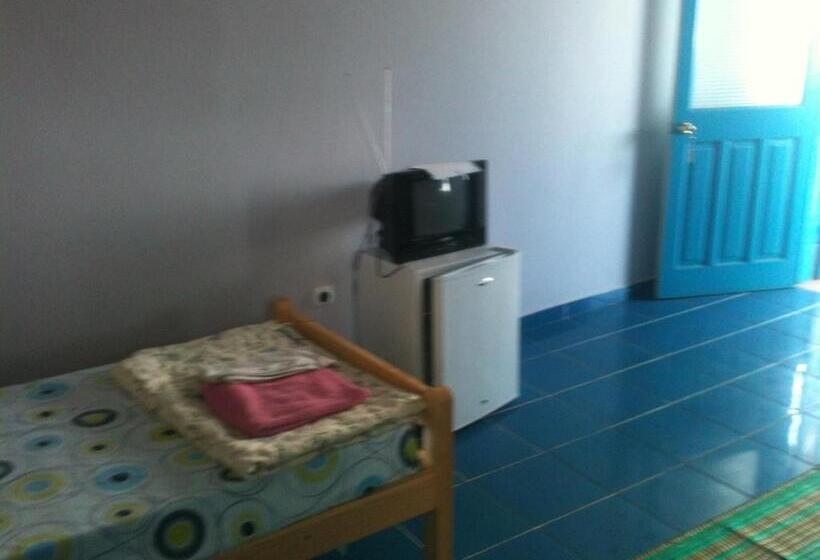 اتاق استاندارد سه نفره, Djabraba S Eco Lodge