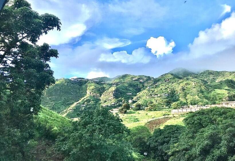 اتاق استاندارد با چشم‌انداز کوهستان, Djabraba S Eco Lodge