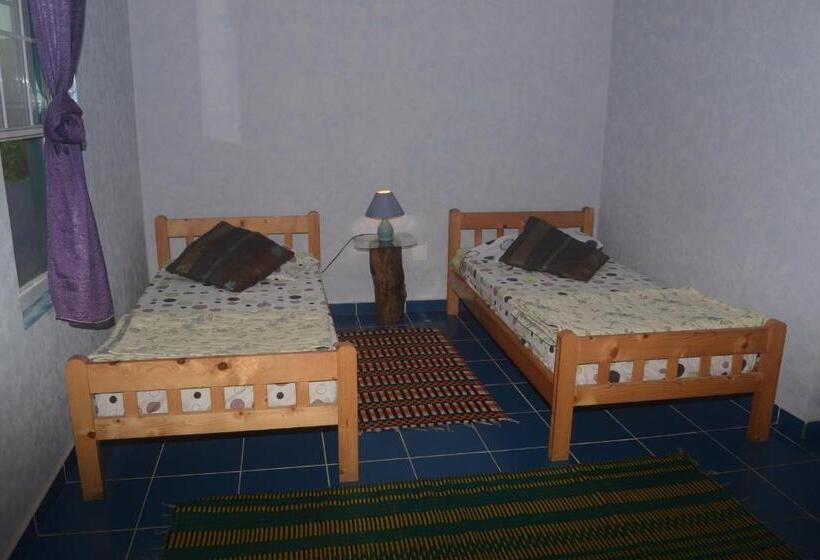 اتاق استاندارد سه نفره, Djabraba S Eco Lodge