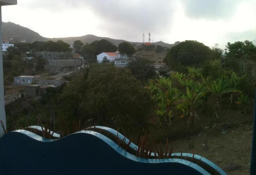 اتاق استاندارد سه نفره, Djabraba S Eco Lodge