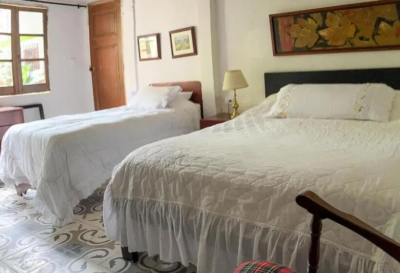 コンフォートトリプルルーム, Casa Carmelita Hotel Boutique Pitalito