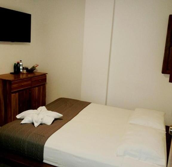 スタンダードルーム, Bahia Guatape