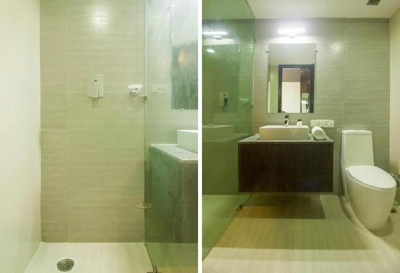 غرفة كلاسيكية ثلاثية, Collection O Govinda Sai