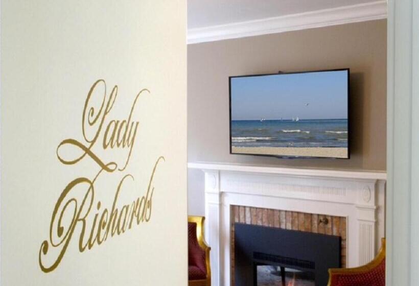 חדר סטנדרט עם מיטת קינג, Old Ivy Walk