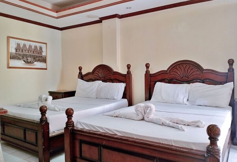 غرفة عائلية, Palm Tree Resort And Restaurant