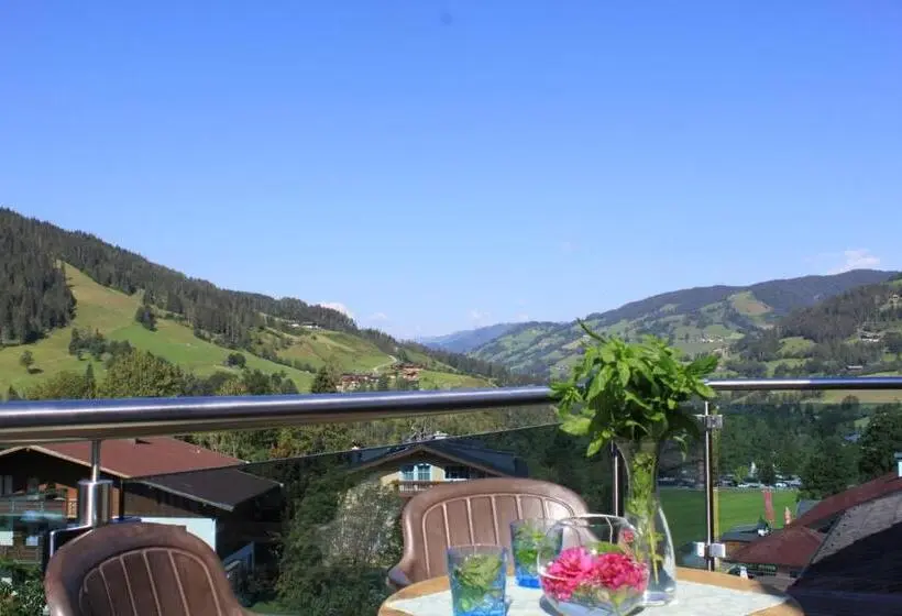 1 Bedroom Penthouse Apartment, Apartment Panorama