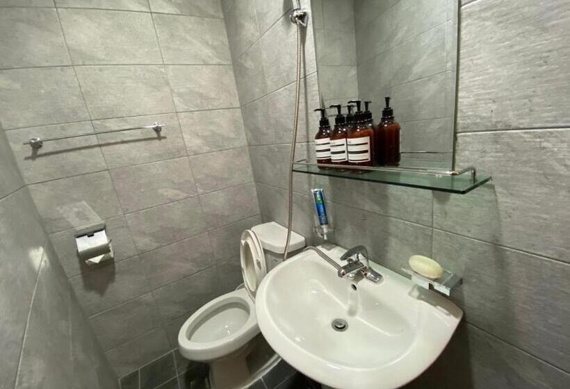 سوئیت 2 خوابه, Dante House