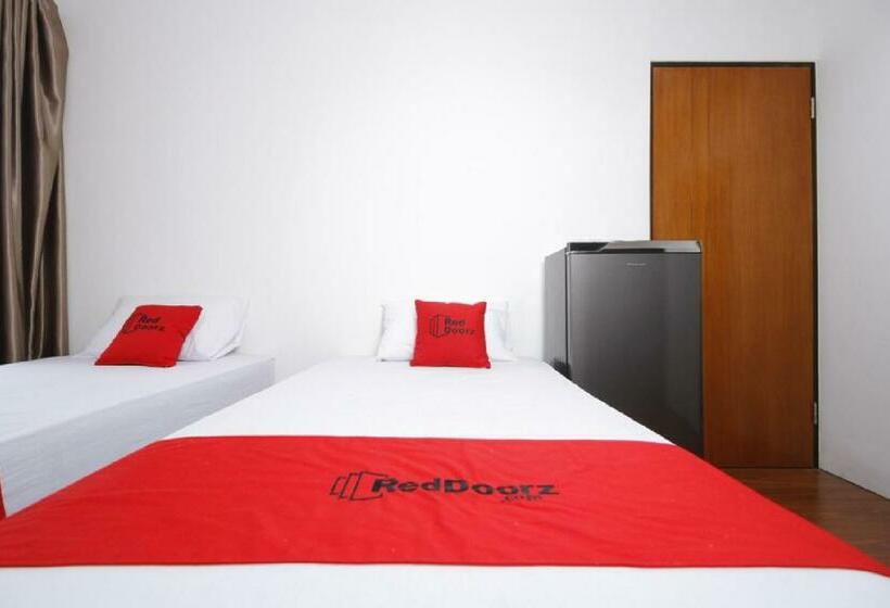 スタンダードルーム, Reddoorz Plus Near Plaza Indonesia