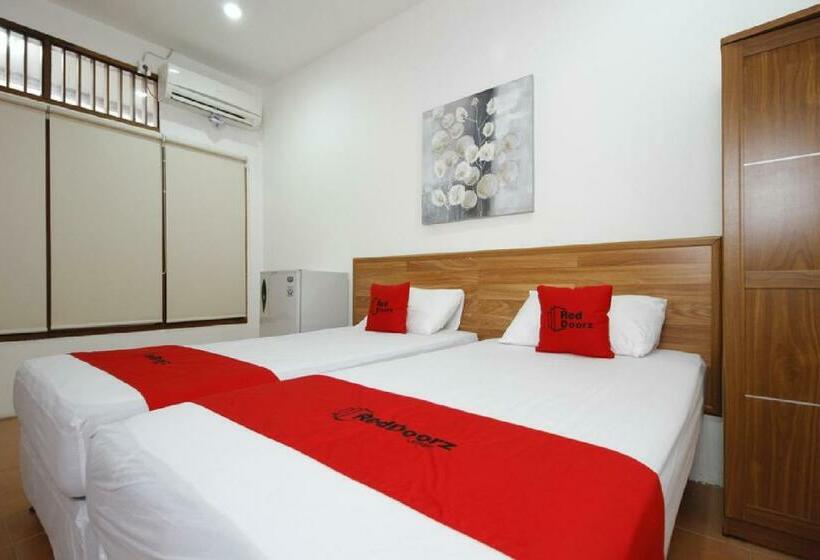 חדר סטנדרט, Reddoorz Plus Near Plaza Indonesia