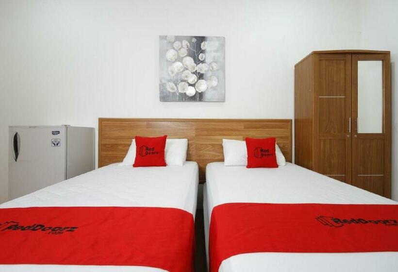 חדר סטנדרט, Reddoorz Plus Near Plaza Indonesia