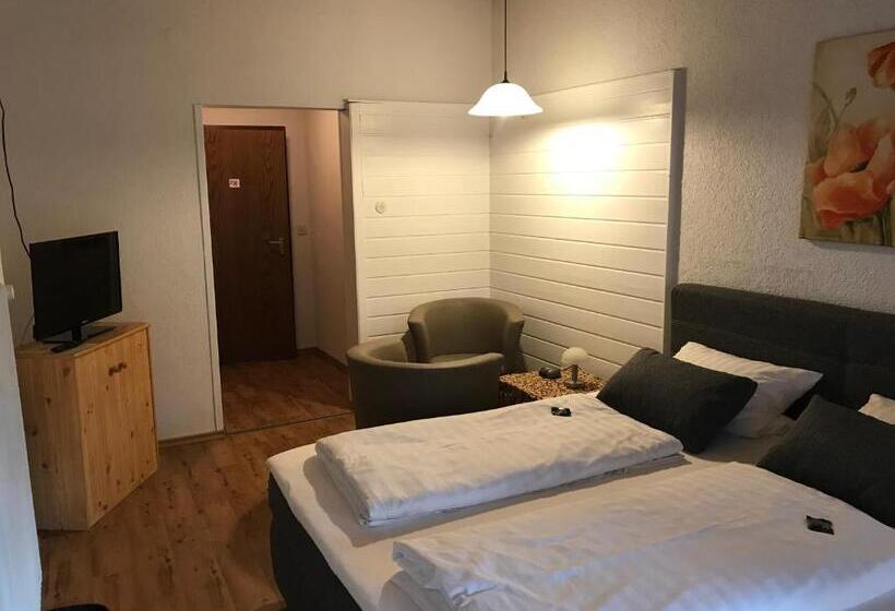 テラス付きスタンダードワンルーム, Schachten